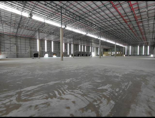 10,088M² WAREHOUSE TO LET IN GLEN MARAIS